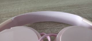 Auriculares Sony rosa