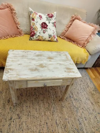 ULTIMO PRECIO Mesa tocinera blanca de madera