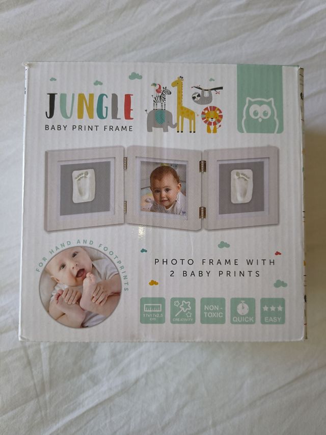 Marco fotos huellas bebé