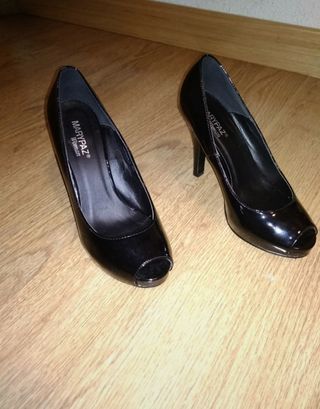 Zapatos MaryPaz negros tacón