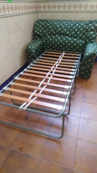 Sofá cama verde