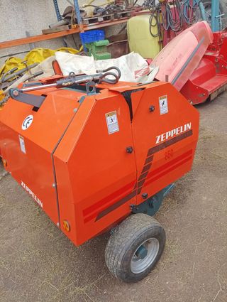Minirotoempacadora Zepellin 850