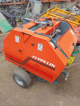 Minirotoempacadora Zepellin 850