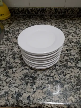 Mesa velador tipo terraza bar.