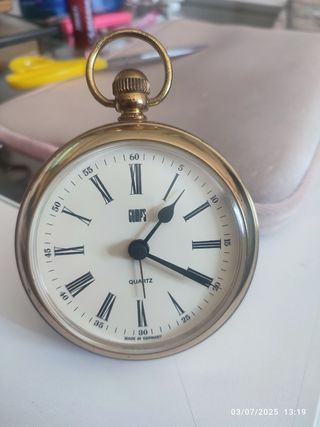 Reloj despertador de sobremesa Gumps