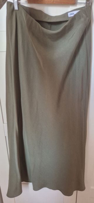 Falda Zara verde oliva - Talla S