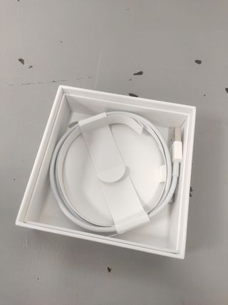 AirPods Apple con estuche (2ª gen)