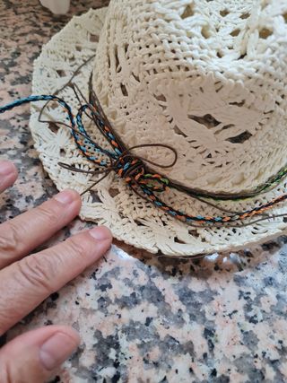 Gorro verano blanco multicolor