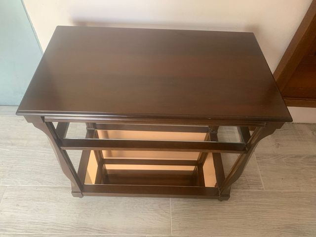 Mesa TV madera maciza