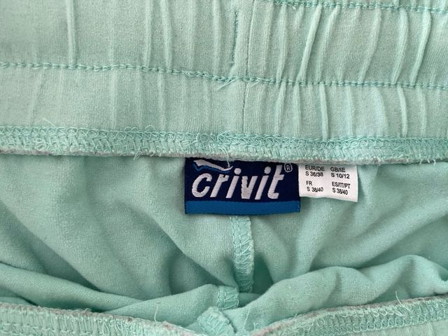 Shorts deportivos turquesa