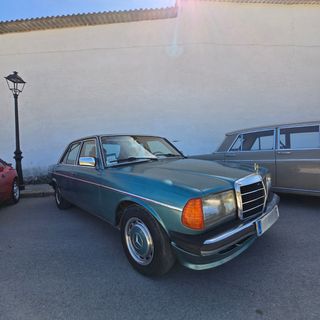 mercedes benz Clase E 1984