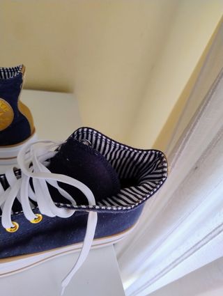 Converse Chuck Taylor All Star Lift HI - 37