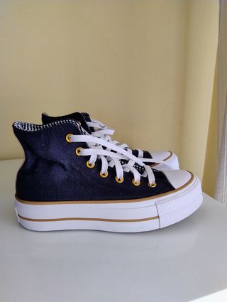 Converse Chuck Taylor All Star Lift HI - 37