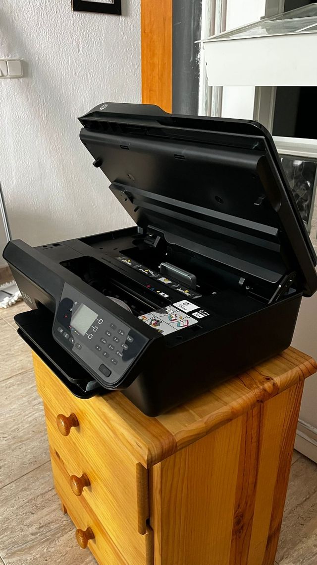 HP Officejet 4620 - Impresora