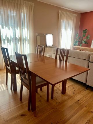 Mesa comedor extensible + 4 sillas