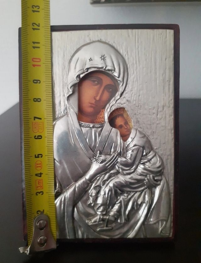 Icono Virgen con Niño - Repujado metal plateado