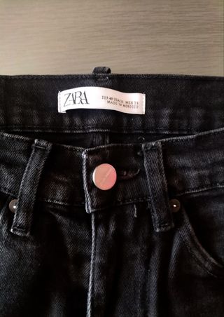 Vaqueros Zara negros - Talla L