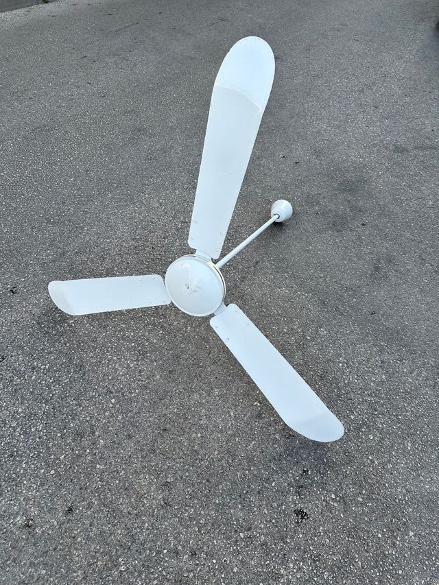 Ventilador techo FARO blanco