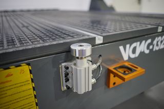 Fresadora CNC VCMG-1325ATC