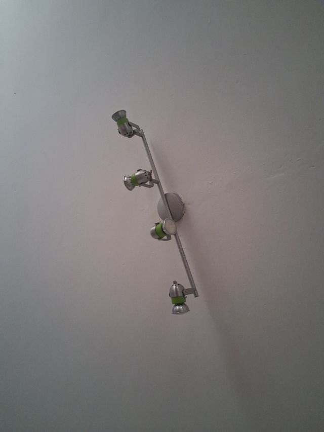 Lampara LED 4 focos - Plata y Verde, horientable