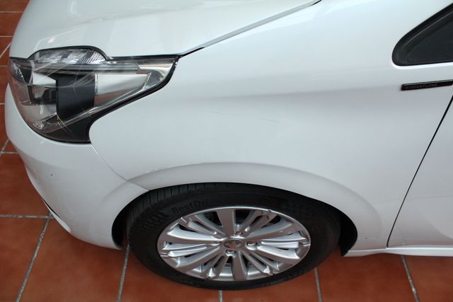 Peugeot 208 2019