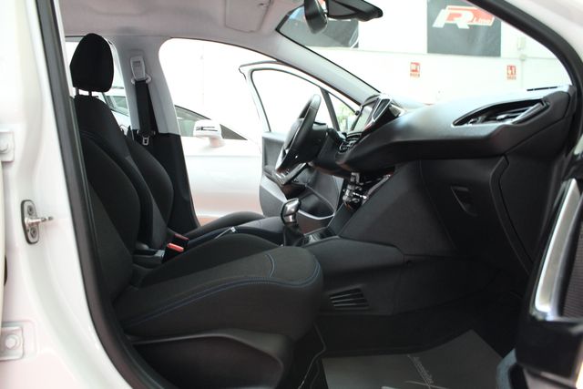 Peugeot 208 2019