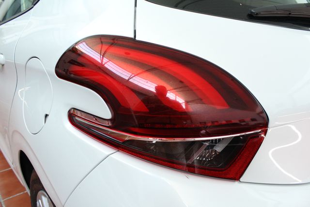 Peugeot 208 2019