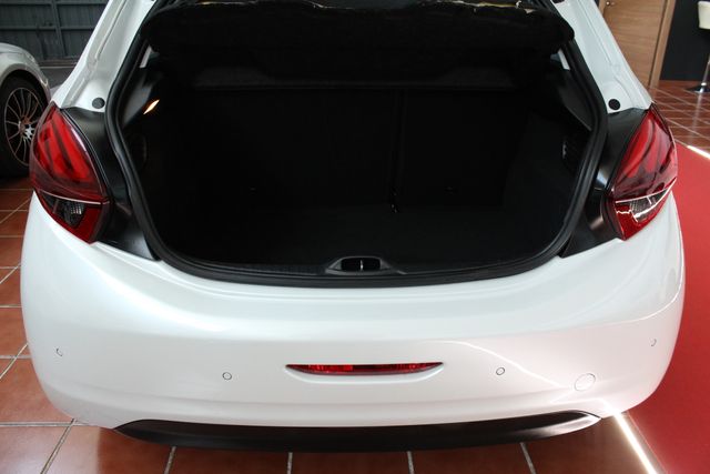 Peugeot 208 2019