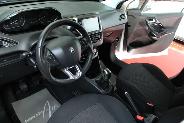 Peugeot 208 2019