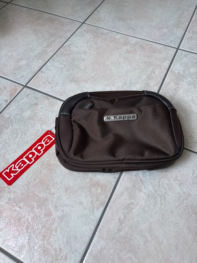 Necessaire Kappa Marrone