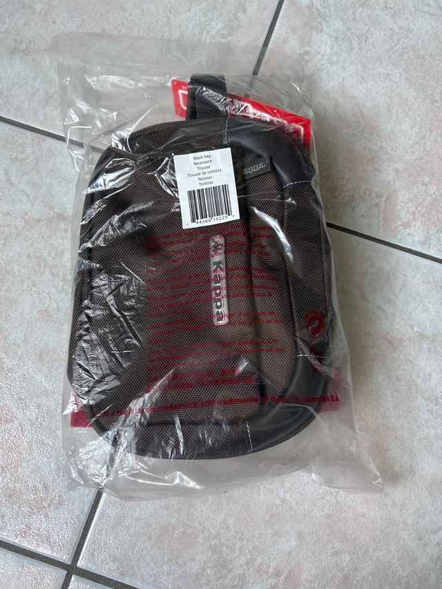 Necessaire Kappa Marrone