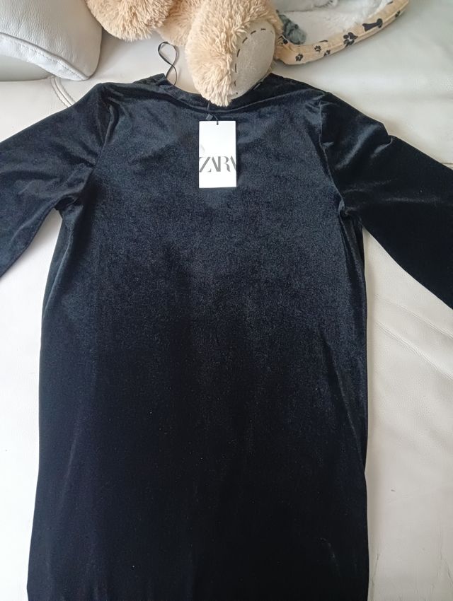 Vestido Zara terciopelo negro XS