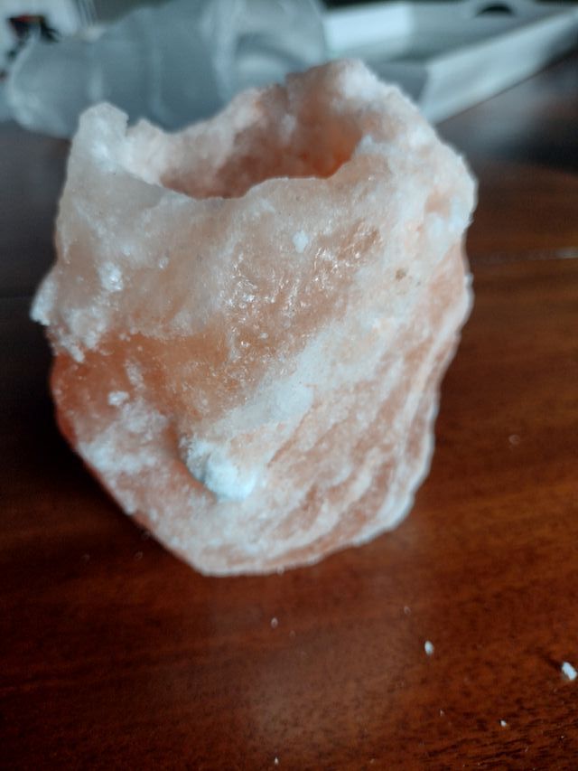 Porta candele di sale rosa