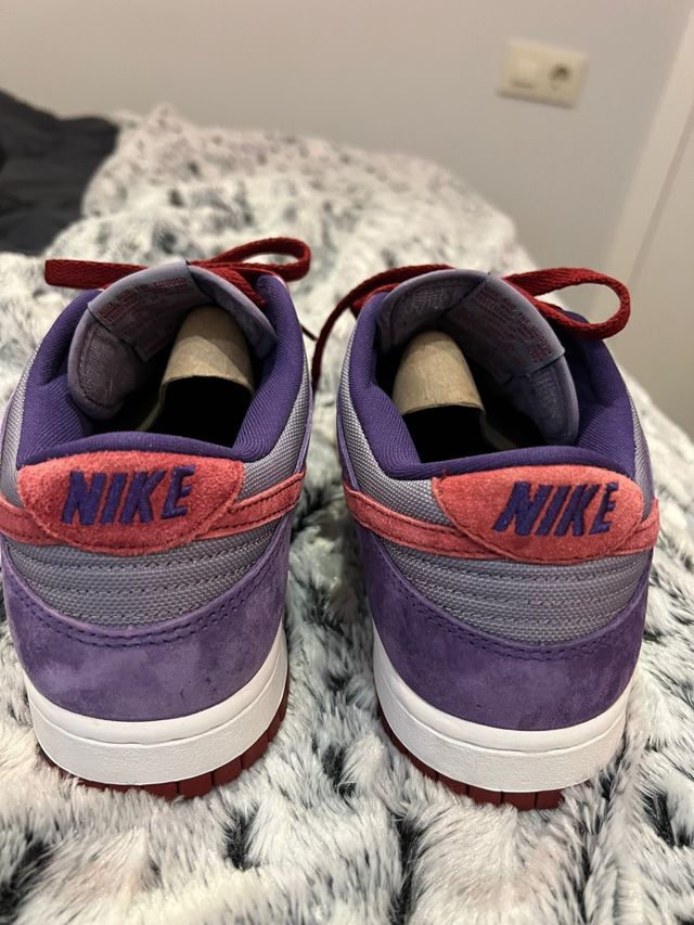 Nike Dunk Low SP - 42 - Morado/Rojo
