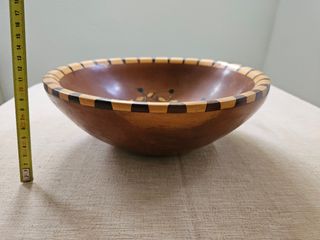 Fuente madera artesanal
