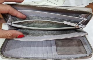 Cartera Michael Kors beige