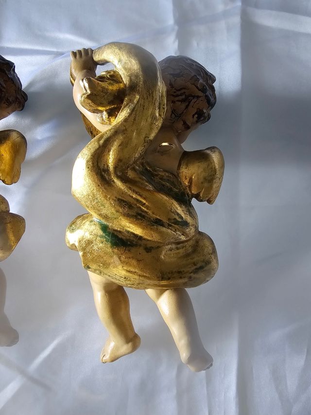 2 Angelitos terracota dorados
