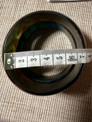 Pulseras rígidas azul y verde resina