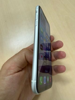 iPhone XR Blanco 256GB IMPOLUTO