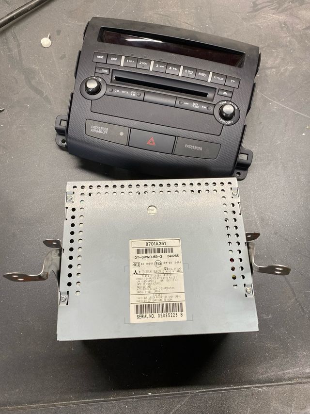 Radio CD Mitsubishi