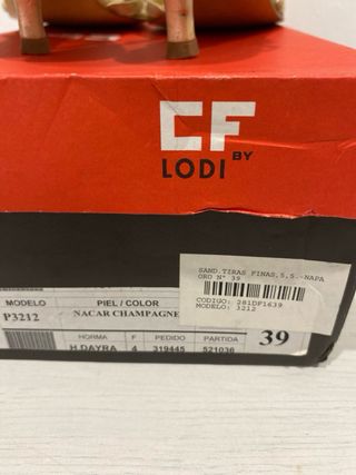 Sandalias Lodi doradas - Talla 39