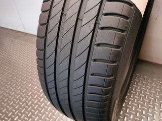 Neumático de ocasión 215/60R17 96H