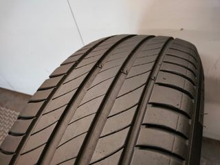Neumático de ocasión 215/60R17 96H