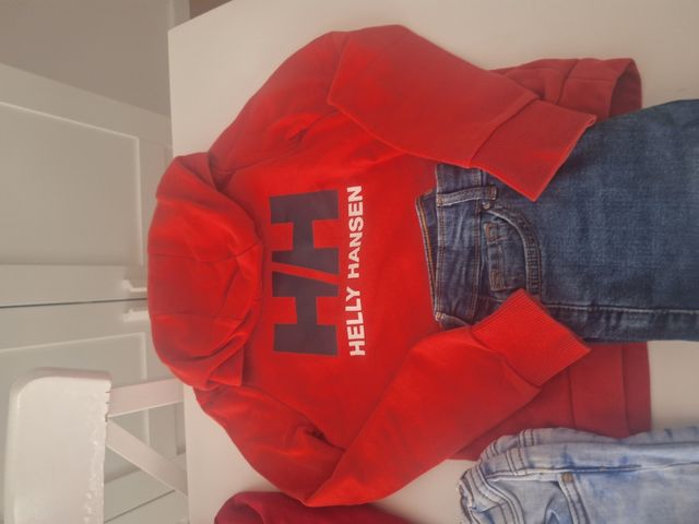 Ropa niño 5-6 años  Las sudaderas son de 6-7 años