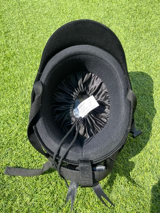 Casco Hípica talla 57, equivale a M, niña / mujer