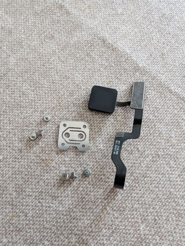 Pulsante Touch ID MacBook Pro