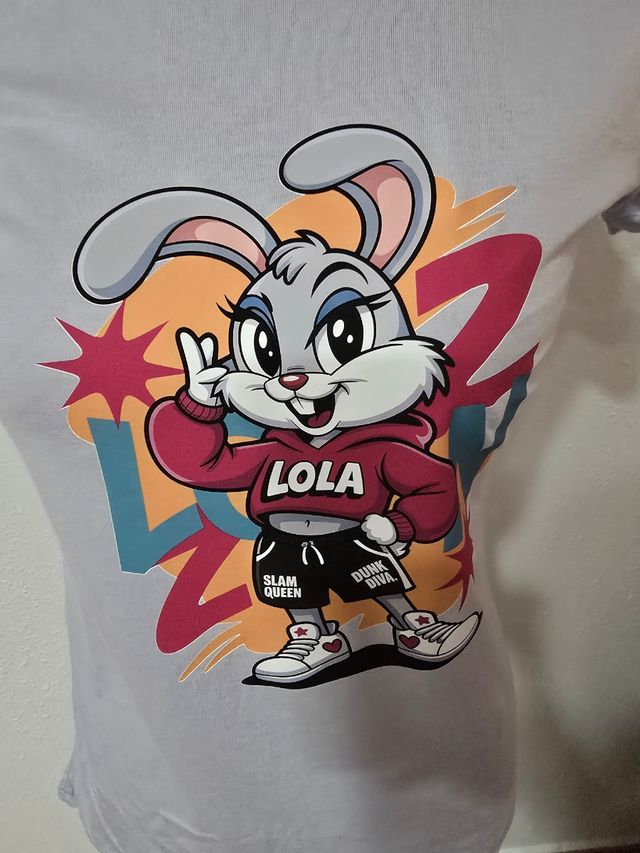 Camiseta Lola conejita