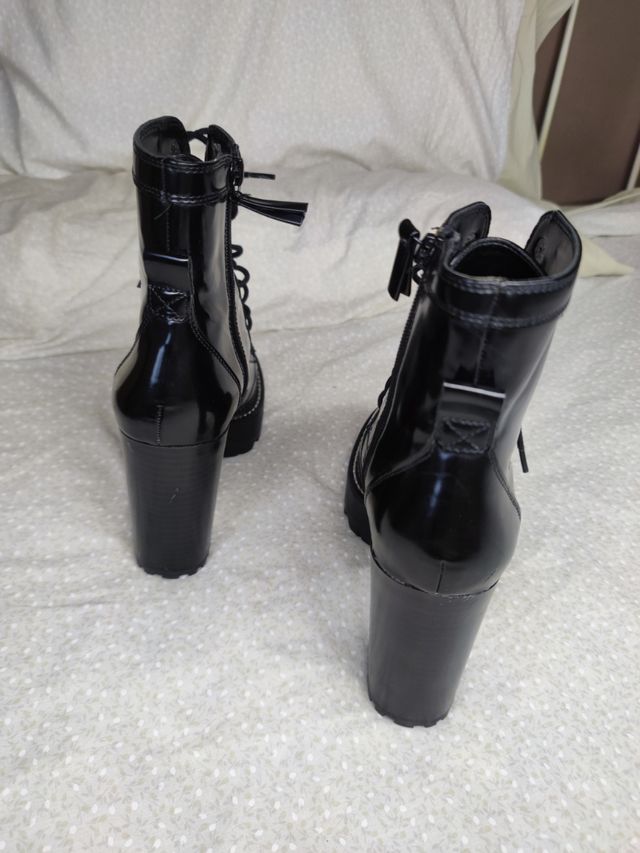 Botines negros plataforma tacón