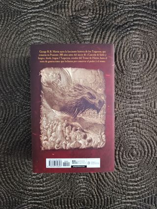 Libro "Fuego y Sangre"
