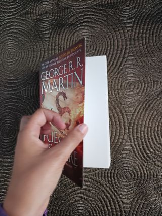 Libro "Fuego y Sangre"